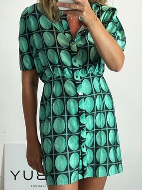 Zara Green Geometric Button-Front Mini Dress